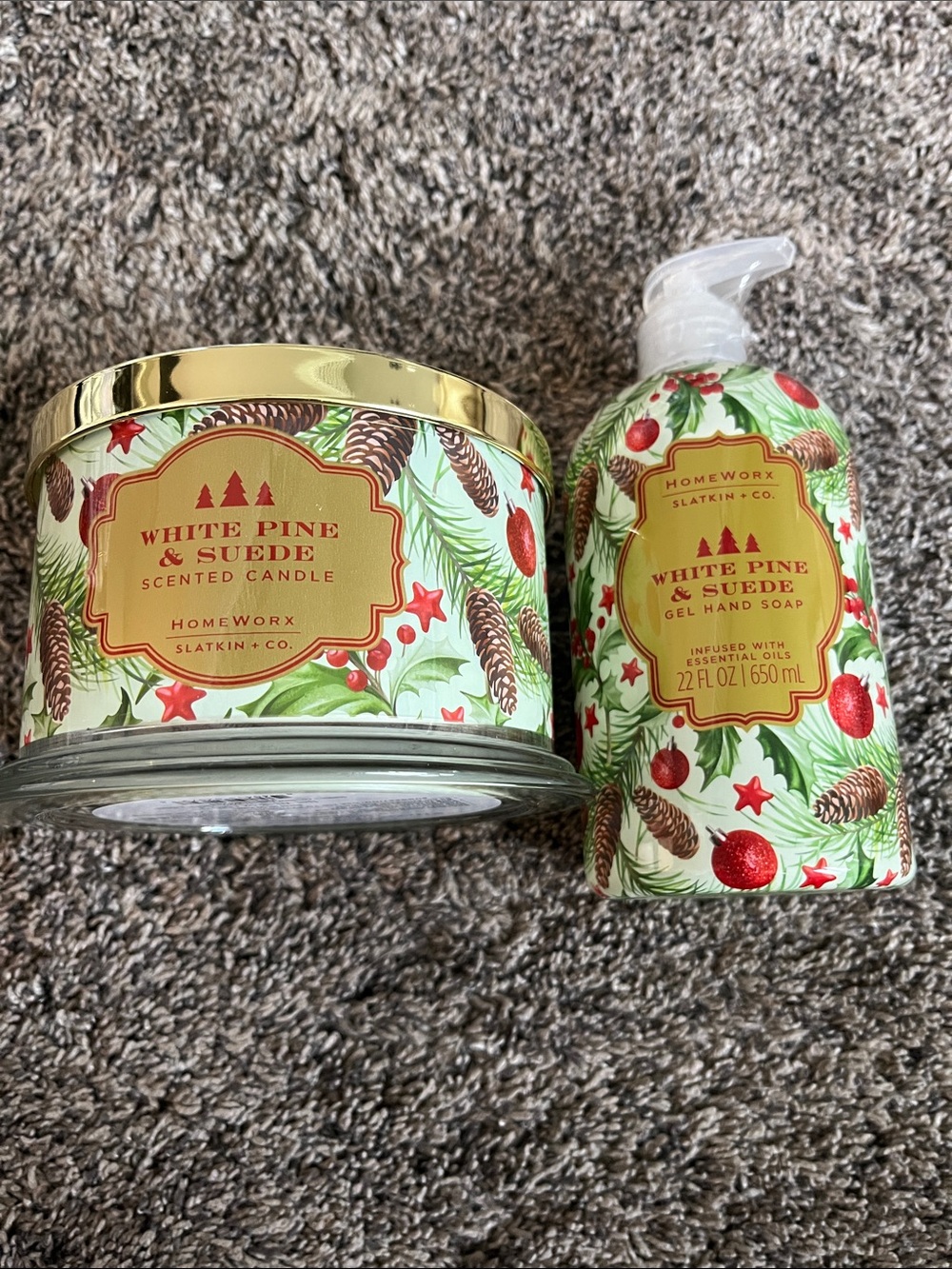 HomeWorx Slatkin & Co. QVC set. Candle 4 wick and hand gel. New.